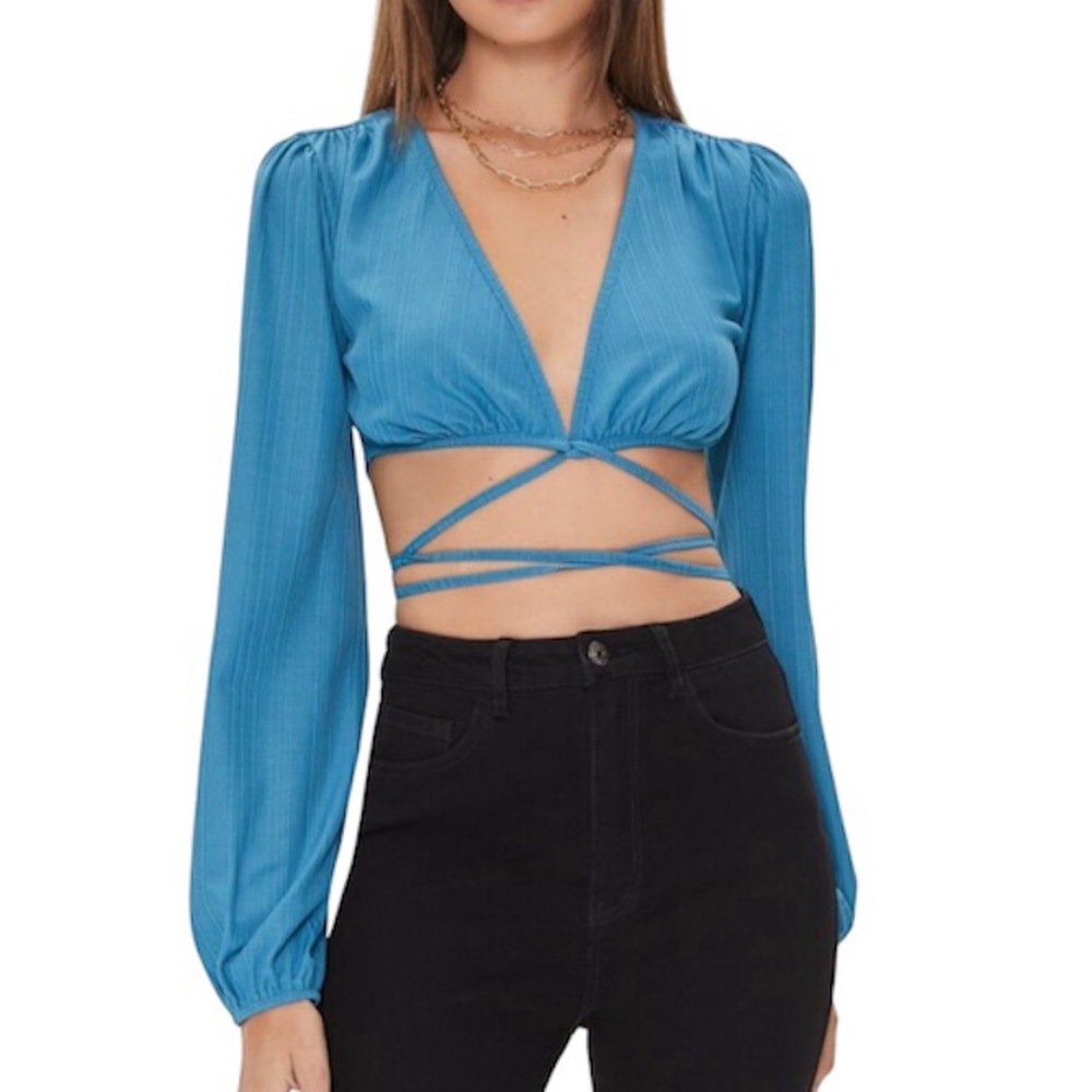 [F21] Plunging Wraparound Crop Top